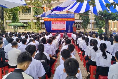 TRƯỜNG PTDTNT THCS VÀ THPT ĐĂK RVE TỔ CHỨC TUYÊN TRUYỀN VỀ PHÁP LUẬT VÀ GIÁO DỤC KỸ NĂNG SỐNG CHO HỌC SINH, NĂM HỌC 2025 – 2026